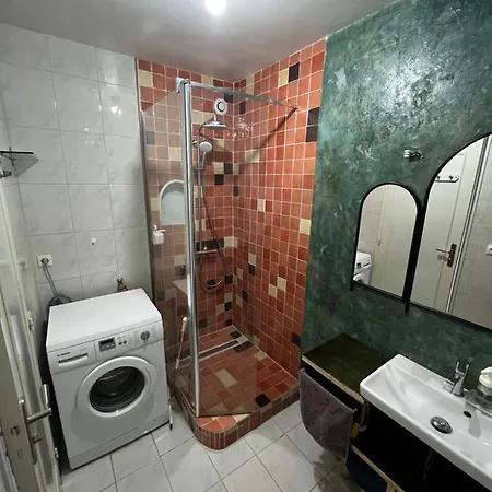 Arthouse Room Colocation Entre Disneyland Paris Neuilly-sur-Marne Exterior foto